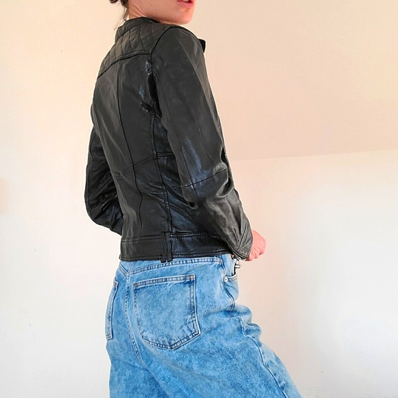 VINTAGE - Leather jacket - Picture 1 of 10